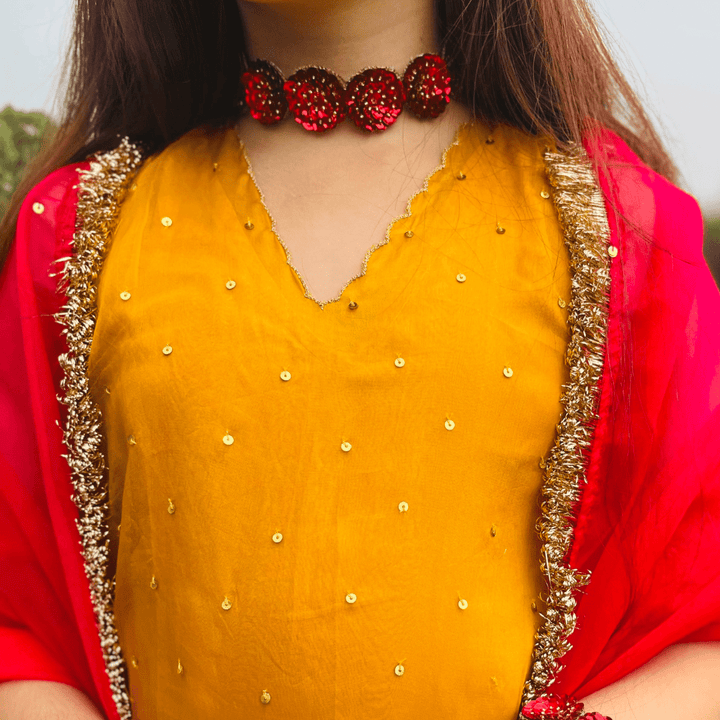 Adjustable red sequin choker in Mumbai with dori tie, non-itching jewelry for ethnic and festive outfits.