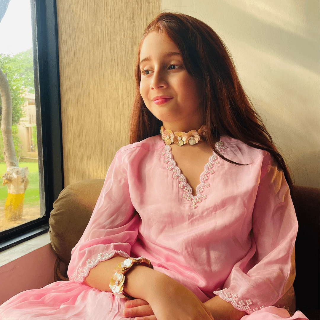 Designer pink ethnic wear for girls – stylish reception sharara for Mumbai and Singapore events.