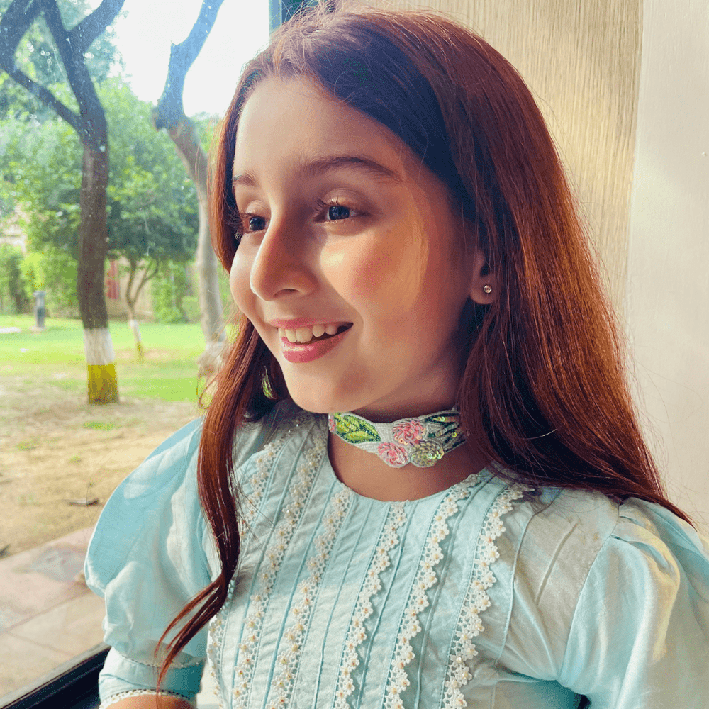 Luxury handmade choker in Delhi, perfect for Diwali, sangeet, and ethnic celebrations.