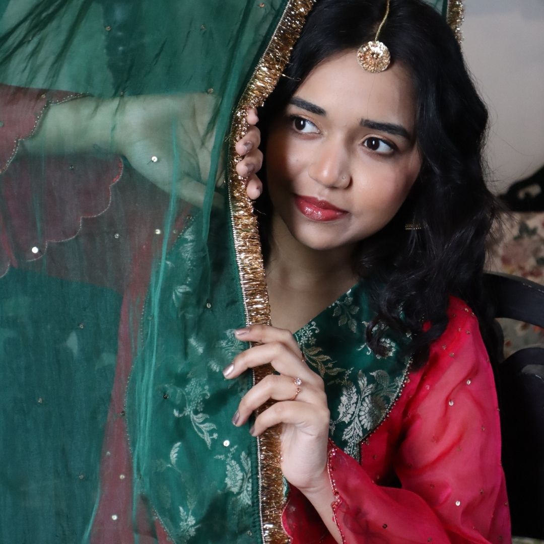 Golden embellished tikka for sharara and salwar styling