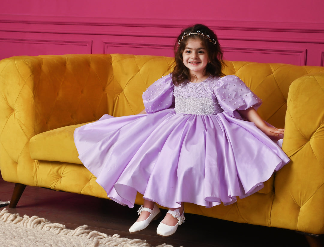 Adorable Western-inspired frock for girls - Perfect for joyous occasions and festive celebrations