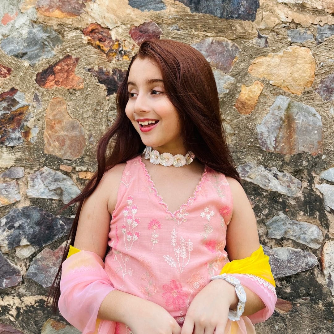 Designer choker necklace in Hyderabad, lightweight and elegant for weddings and festive events.