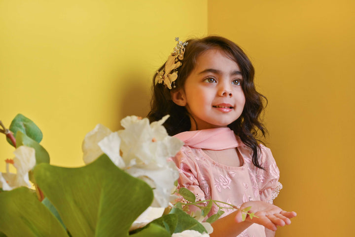 Luxury peach ethnic salwar suit for girls in Gurgaon posh weddings