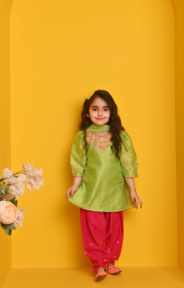 MAINA kids salwar suit for girls