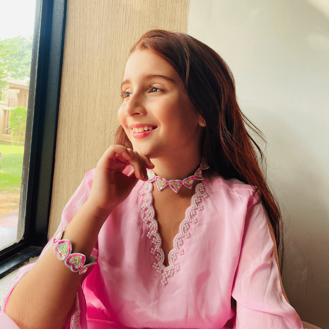 Heart-shaped colorful choker in Pune, elegant festive jewelry for girls’ ethnic wear like sharara and lehengas.