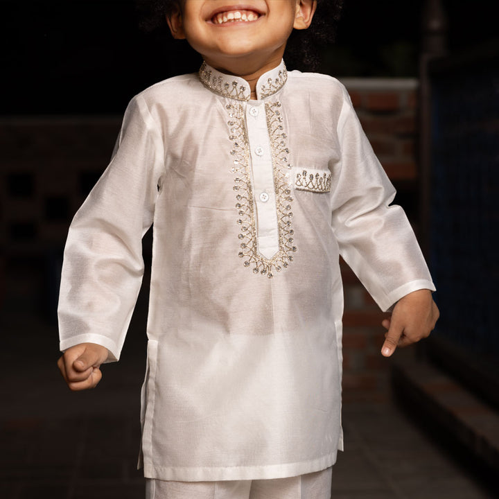 THE BLANCO KURTA PAJAMA FOR BOYS